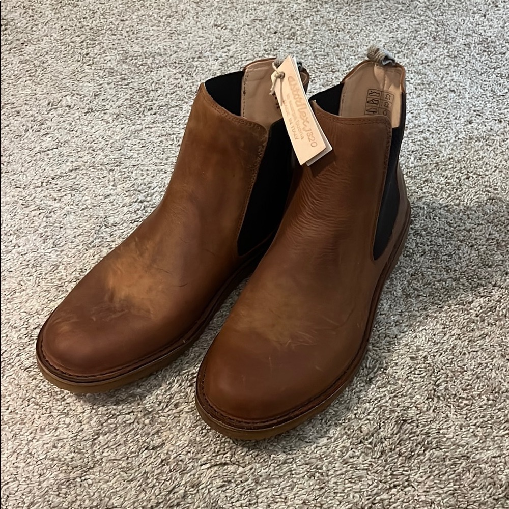 Men’s Huckberry Chelsea Italian Leather Boots Brand New In Box
